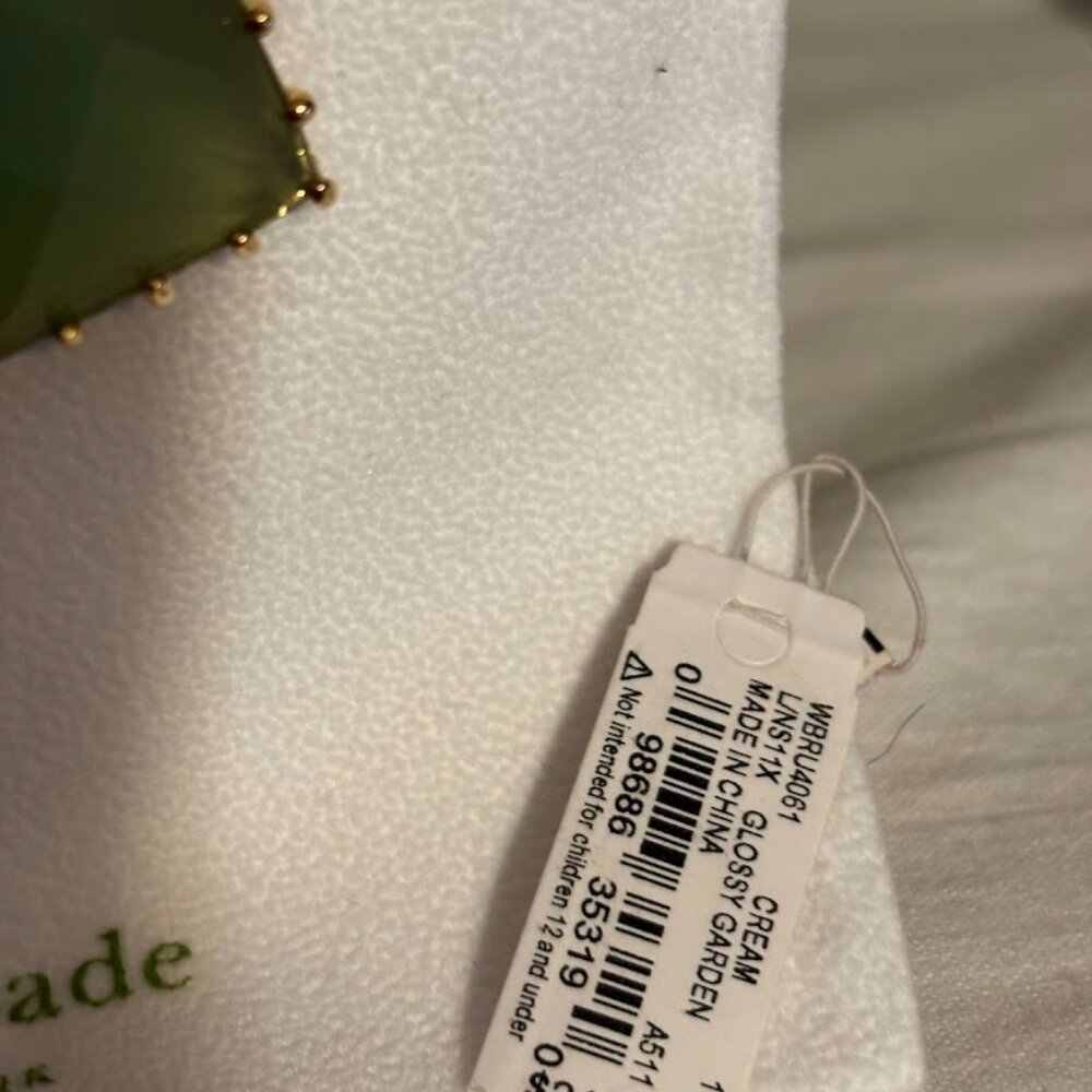 NWT KATE SPADE Green Color Necklace (30") in Gold Tone with KS pouch - Picture 11 of 11